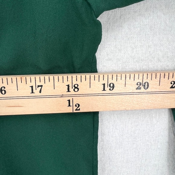 ALC Liza Silk Top Womens 2 Pine Green Choker VDeep V-neck Long Sleeve Blouse - Picture 16 of 16